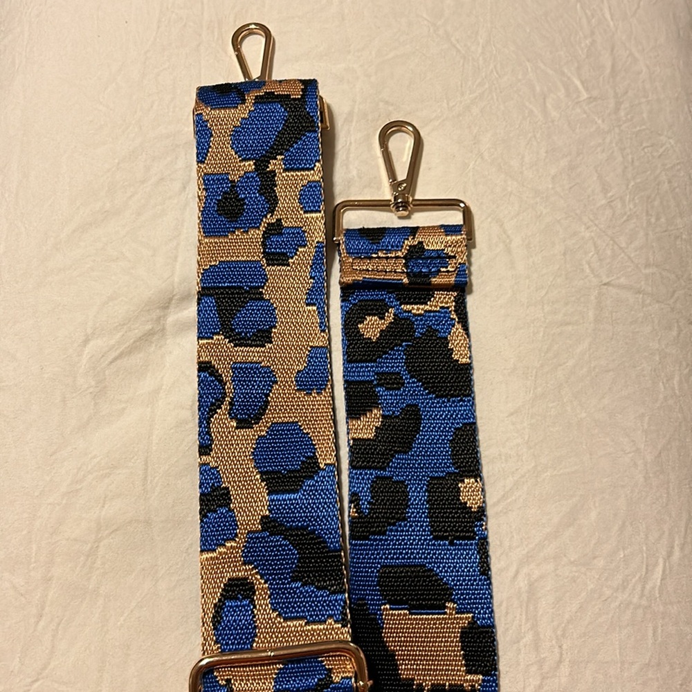 Purse strap ADORNEd brand blue/tan like new